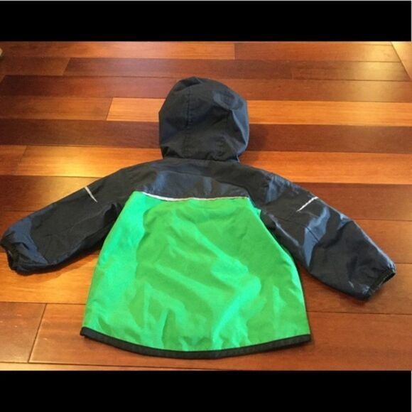 OshKosh B’Gosh Jacket Sz 18M - Picture 2 of 3